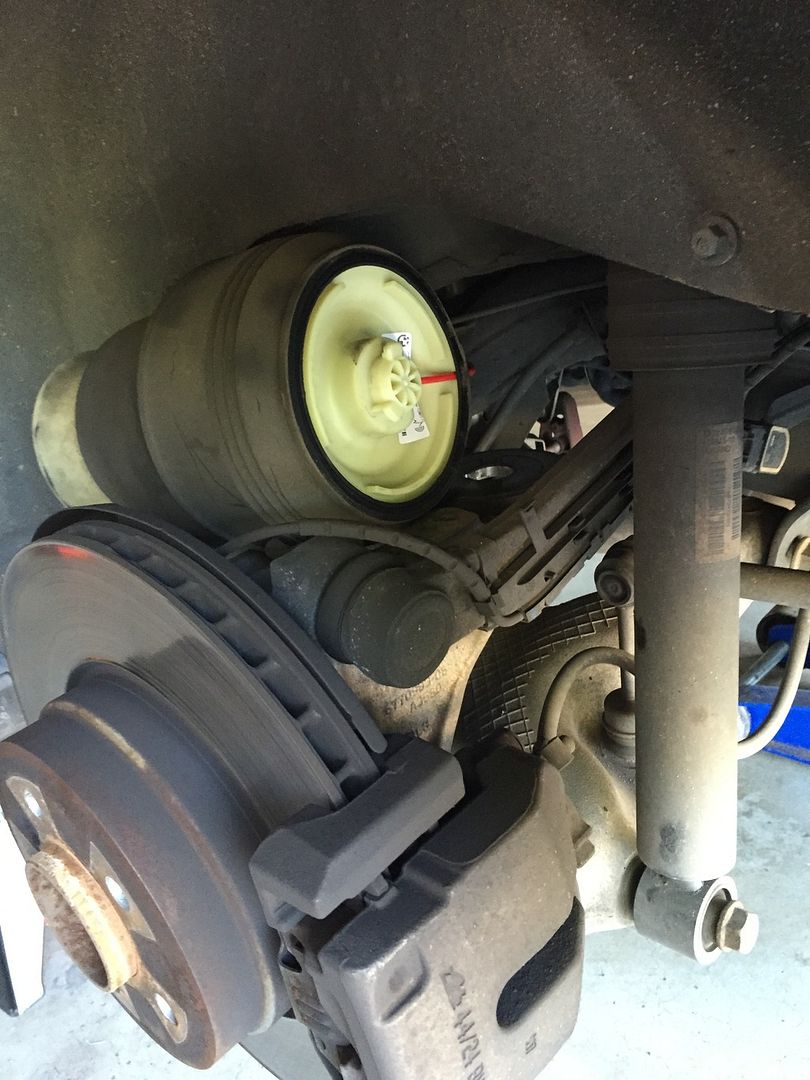 E70 Rear Suspension Air Bag DIY BimmerFest BMW Forum